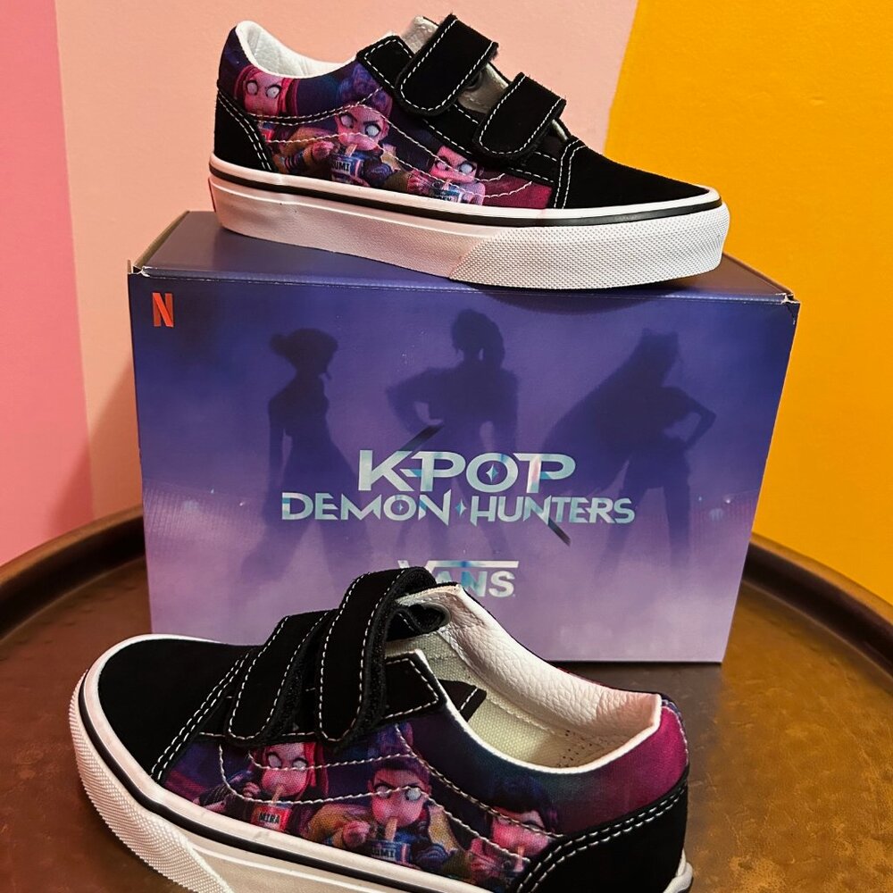 Limited Edition KPop Demon Hunters x Vans Little Kids Old Skool V Shoe - 12.5
